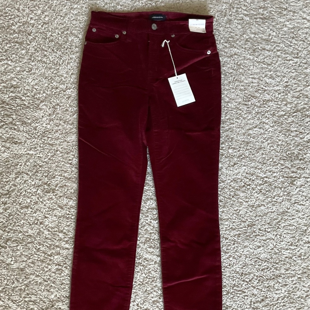 J.CREW 9" HIGH-RISE TOOTHPICK JEANS IN VELVET. SIZE:25. CRIMSON RED.